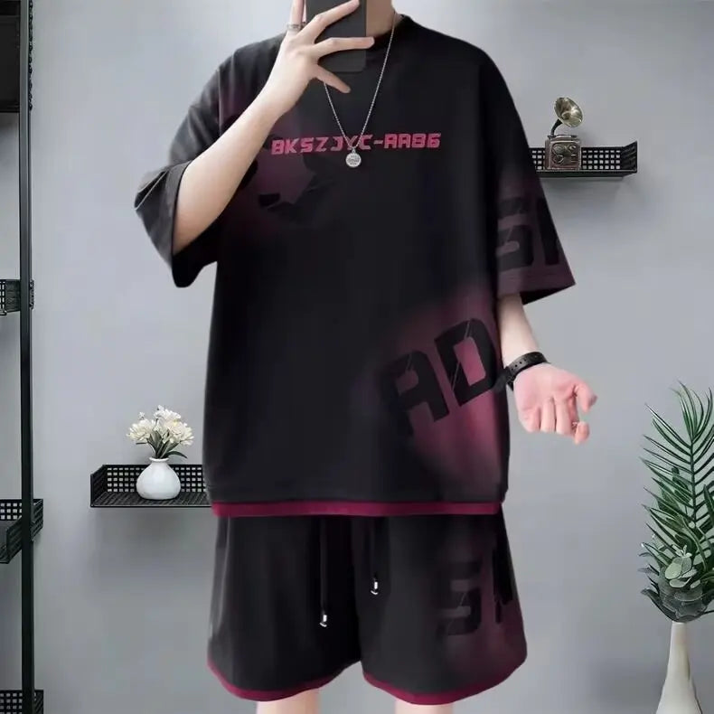 Completo estivo da uomo taglie S-6XL, nuovo set di tendenza a due pezzi, maglietta e pantaloncini in stile coreano, abbigliamento firmato da uomo.