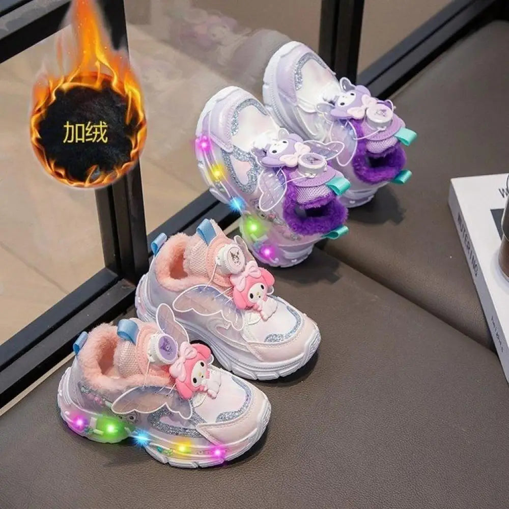 Scarpe da ginnastica Sanrios per bambine My Melody, stivali invernali in cotone, nuovo stile, scarpe sportive casual alla moda con cartoni animati, scarpe in cotone carine e kawaii per bambini.
