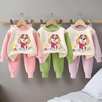 Set pigiama per bambini a maniche lunghe con stampa Paw Patrol, ideale per autunno e inverno. Completo morbido per la casa, perfetto per bambine. Set di pigiami casual per bambini.