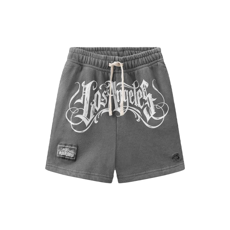 Completo estivo per bambini 2025, composto da maglietta a girocollo stampata e pantaloncini ricamati. Abbigliamento di tendenza per bambini.