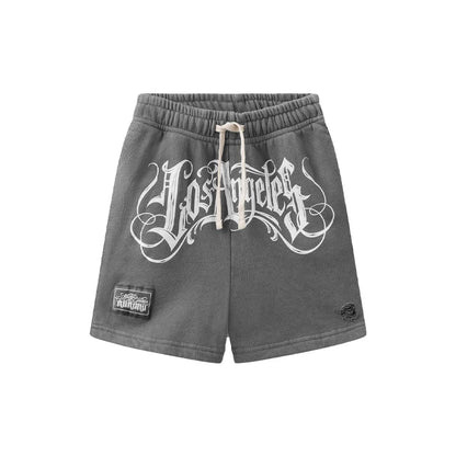Completo estivo per bambini 2025, composto da maglietta a girocollo stampata e pantaloncini ricamati. Abbigliamento di tendenza per bambini.