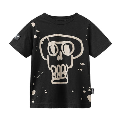 Completo estivo per bambini 2025, composto da maglietta a girocollo stampata e pantaloncini ricamati. Abbigliamento di tendenza per bambini.