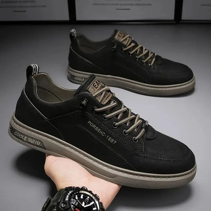 Nuove scarpe in tessuto versatili e di tendenza da uomo, nuove scarpe bianche traspiranti per la primavera, scarpe sportive e per il tempo libero da uomo, scarpe alla moda