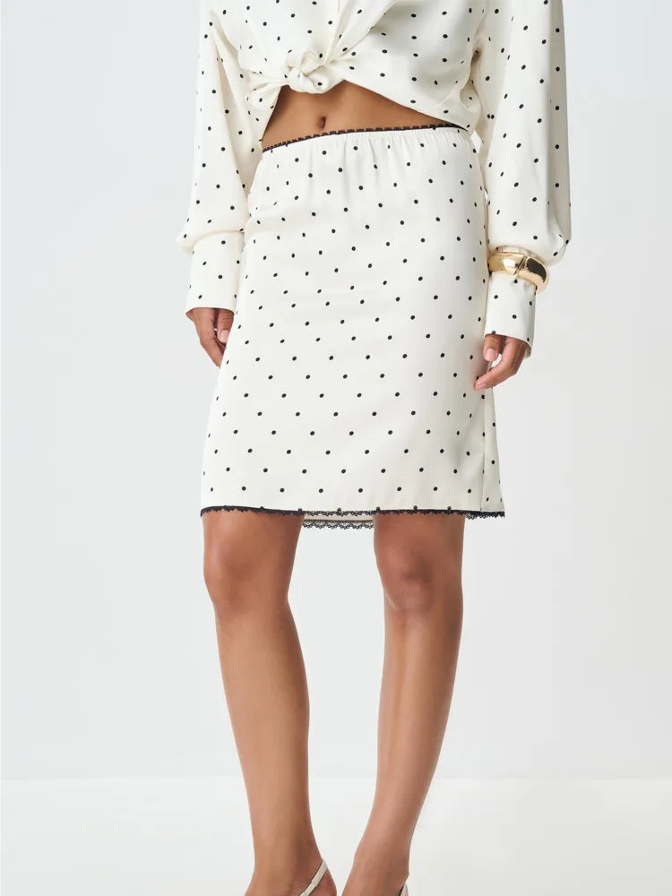 Articat Fashion Satin Polka Dot Print Bodycon Skirt Women Sexy Tight Zipper Lace Trim Half Skirt Autumn New Office Streetwear
