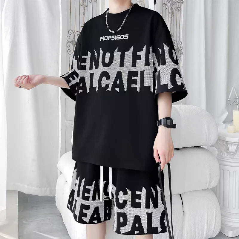Completo estivo da uomo taglie S-6XL, nuovo set di tendenza a due pezzi, maglietta e pantaloncini in stile coreano, abbigliamento firmato da uomo.
