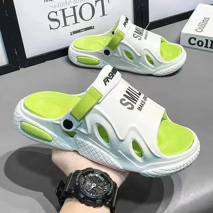 Ciabatte da uomo in offerta, sandali da uomo con suola morbida in EVA, scarpe da spiaggia antiscivolo per esterni, infradito leggere alla moda, scarpe con plateau da uomo