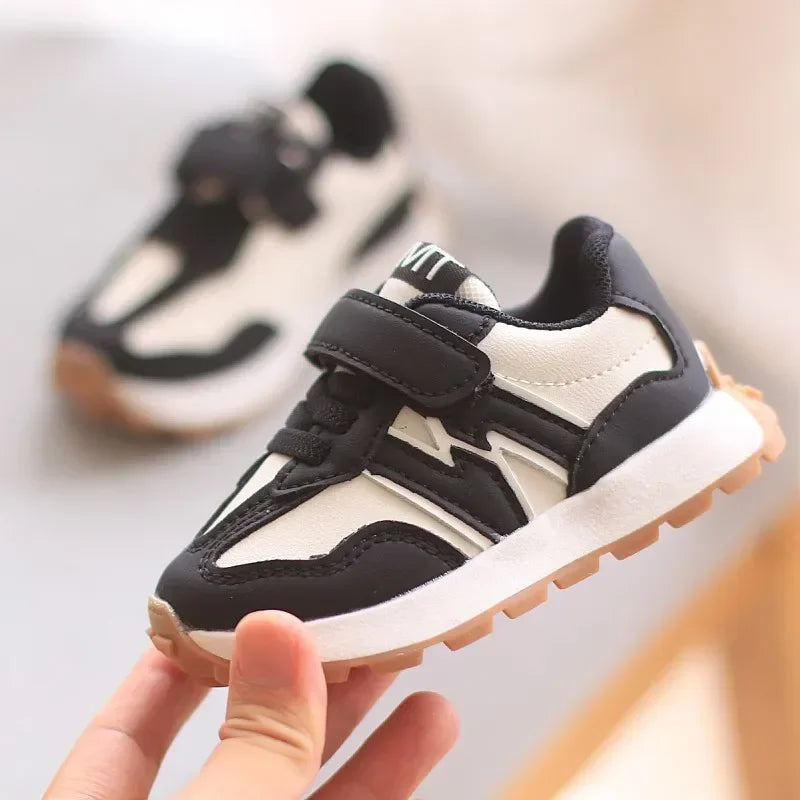 Scarpe sportive per bambini, traspiranti, antiscivolo, comode, leggere, con chiusura a strappo, suola morbida, scarpe da corsa casual.