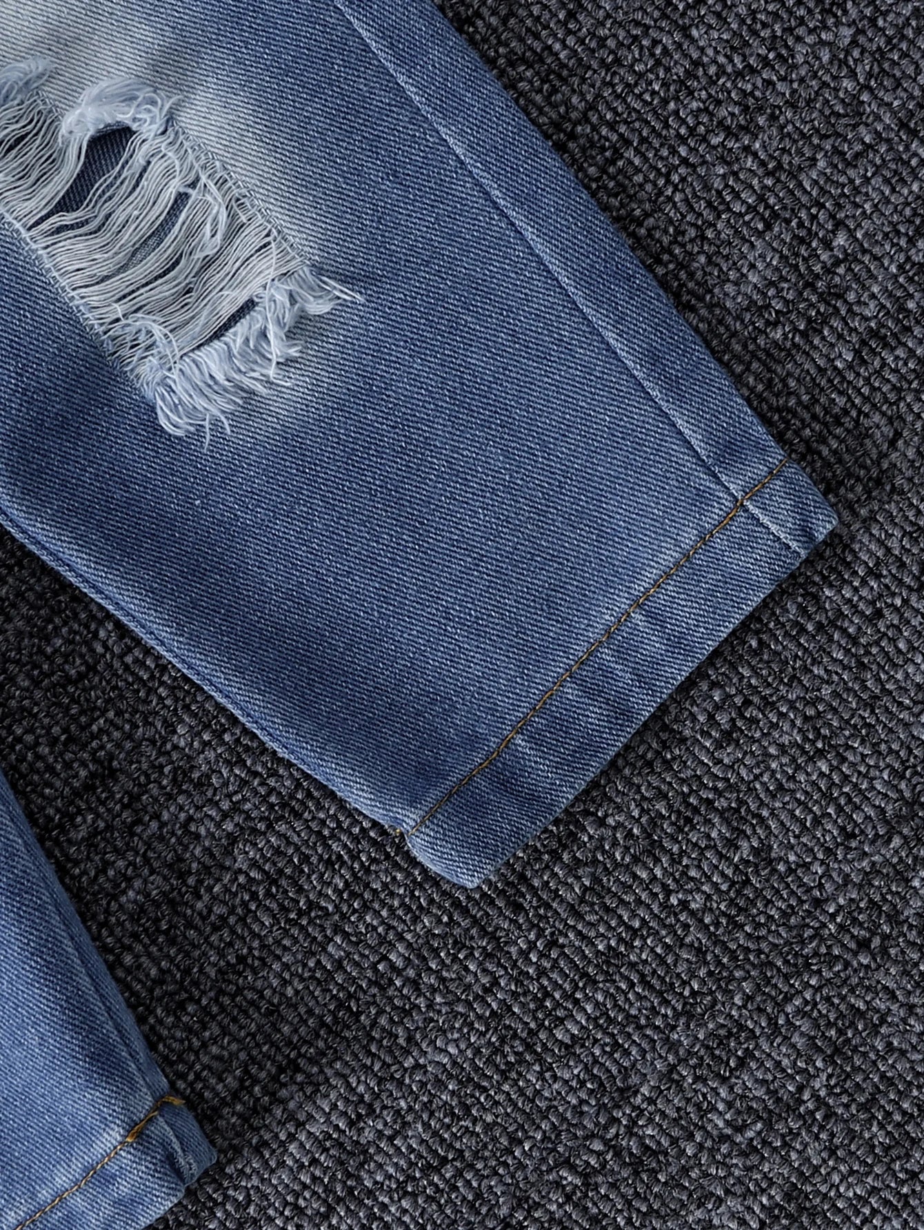 Completo in denim per bambini primavera autunno, design con strappi, giacca in jeans ampia con chiusura a bottoni, versatile, resistente all'usura, stile street.