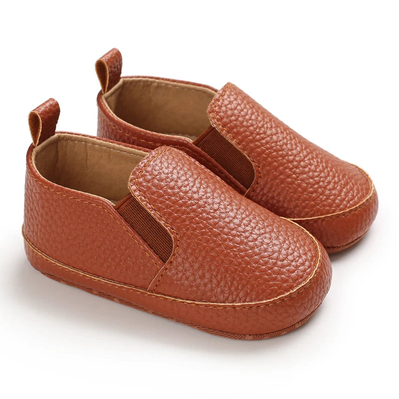 Nuove scarpe marroni per battesimo, scarpe da passeggio per bambini, suola morbida, scarpe da ginnastica per neonati, compleanno, bambini e ragazzi.