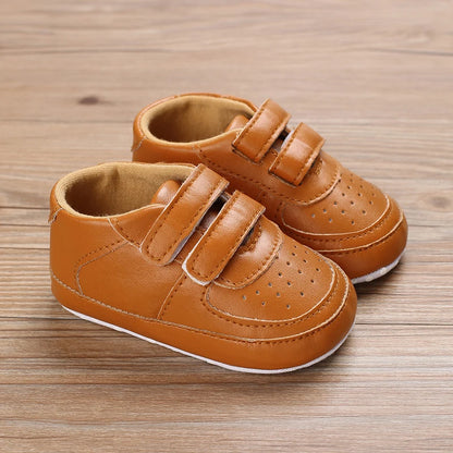 Nuove scarpe marroni per battesimo, scarpe da passeggio per bambini, suola morbida, scarpe da ginnastica per neonati, compleanno, bambini e ragazzi.
