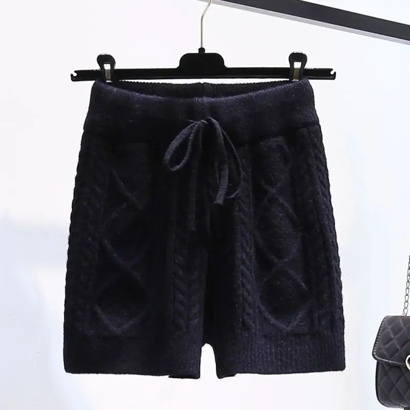 Autumn Elastic Woman Wrap Hip Knit Shorts Hot Sweet High Waist Twist Thick Outwear Shorts Casual Straight Striped Home Shorts