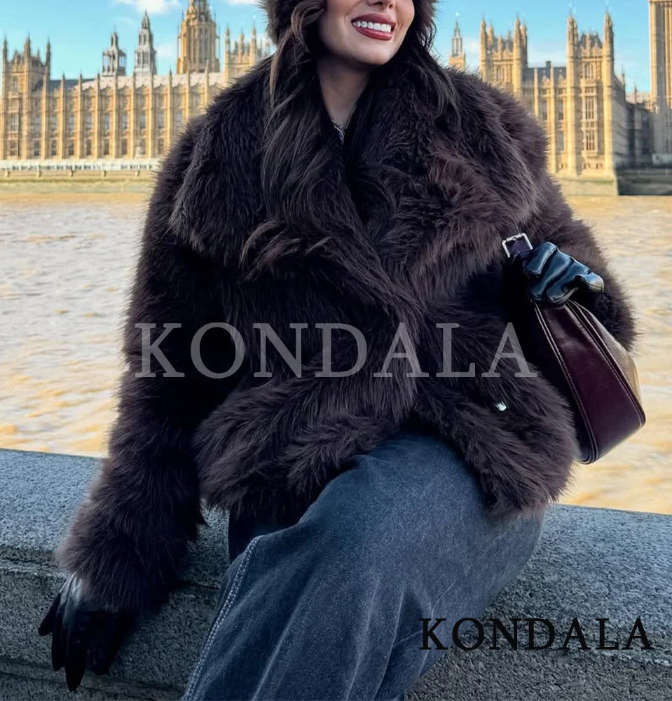 Giacca vintage in pelliccia da donna, cappotto caldo casual ampio per autunno/inverno, cappotto alla moda con revers in pelliccia sintetica, cappotto elegante da donna 2026.