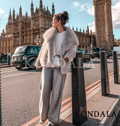 Giacca vintage in pelliccia da donna, cappotto caldo casual ampio per autunno/inverno, cappotto alla moda con revers in pelliccia sintetica, cappotto elegante da donna 2026.