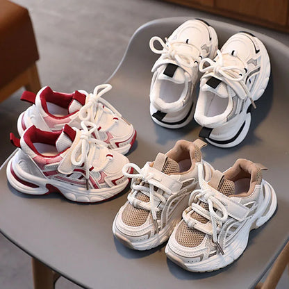 Scarpe sportive traspiranti in mesh per bambini, leggere e versatili, ideali per neonati, maschietti e femminucce, scarpe casual per la primavera e l'autunno, scarpe da corsa per bambini.