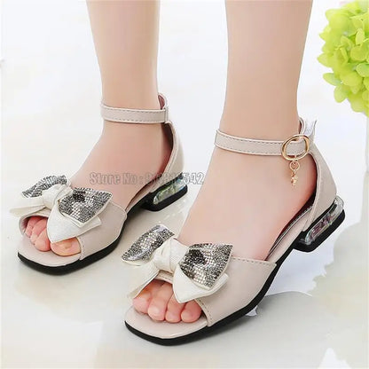 Sandali per bambini, scarpe da principessa estive alla moda con fiocco, perfette per la spiaggia.