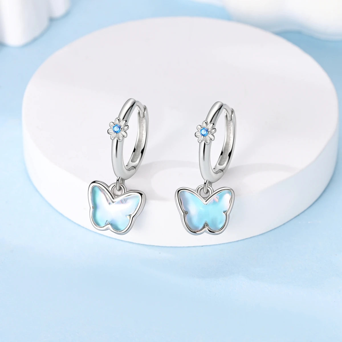 Orecchini a cerchio originali in argento 925 con stella, luna, trifoglio e farfalla con zirconi, perfetti per la creazione di gioielli e come regali di nozze per donne e ragazze.