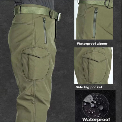 Completo da trekking impermeabile da uomo, giacca militare Sharkskin, cappotto da campeggio, pantaloni tattici, pantaloni caldi in pile da pesca, inverno