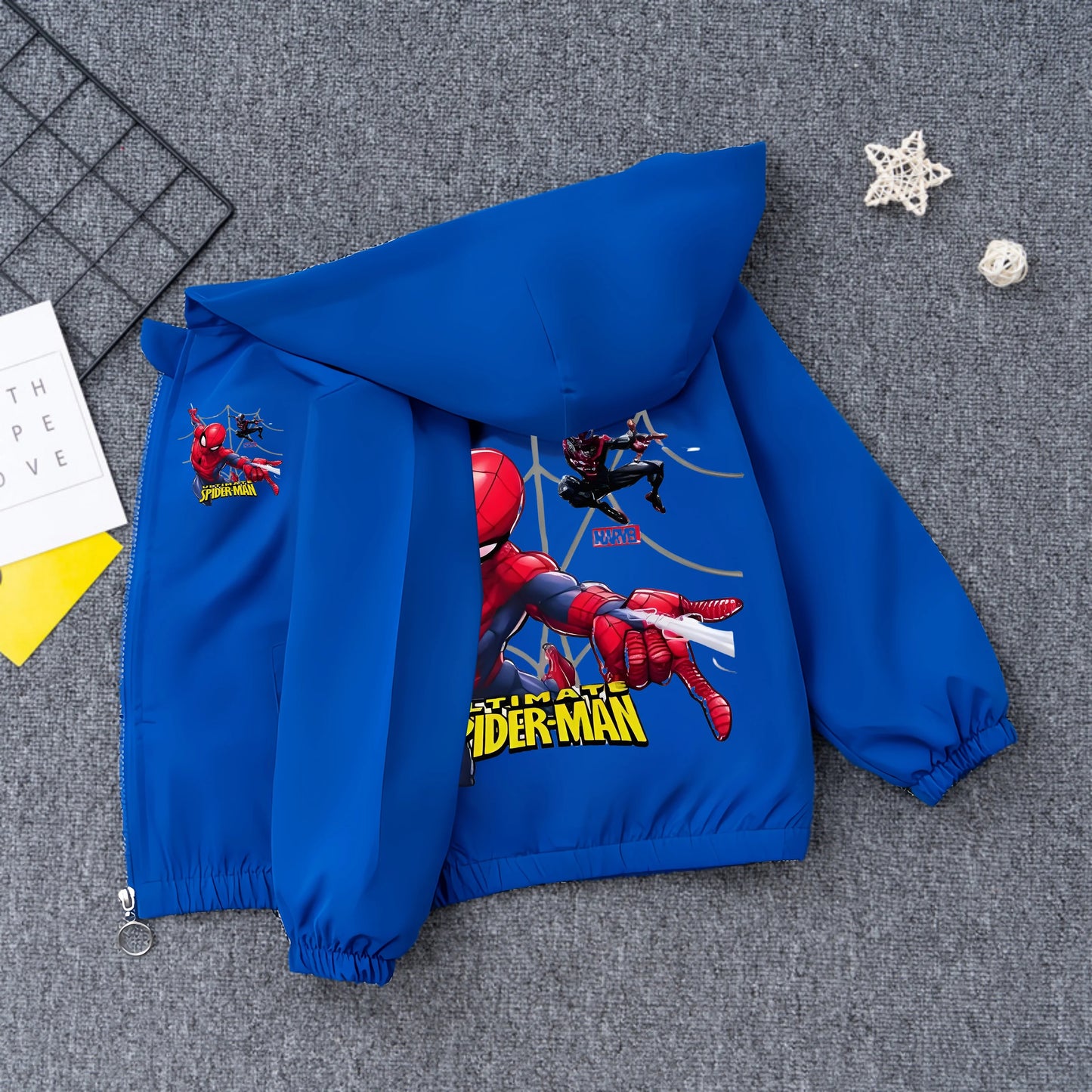 Cappotto con cappuccio Spiderman per bambini, abbigliamento primaverile per ragazzi 2025, nuovo tema supereroe, giacca elegante Charge, completo per neonati