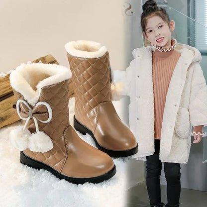 Stivali caldi da bambina con fiocco 2025, nuovi stivali da neve invernali per bambini con pelliccia, stivali da principessa alla moda per bambini, impermeabili con plateau