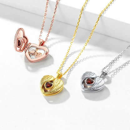 Ciondolo a forma di cuore con ali d'angelo in argento 925 U7 con pietre portafortuna, collana con ciondolo portafoto personalizzato per donna, gioiello commemorativo con foto di famiglia.