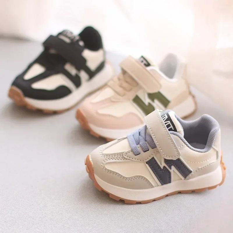 Scarpe sportive per bambini, traspiranti, antiscivolo, comode, leggere, con chiusura a strappo, suola morbida, scarpe da corsa casual.