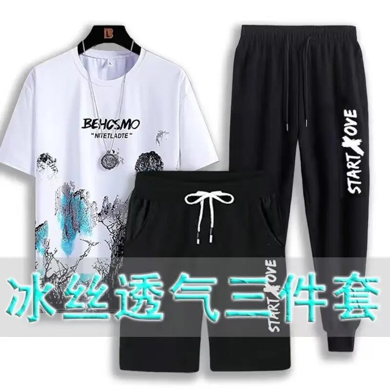 Completo sportivo da tre pezzi per ragazzi, composto da pantaloncini ad asciugatura rapida, t-shirt a maniche corte alla moda e abbigliamento casual estivo leggero per studenti.
