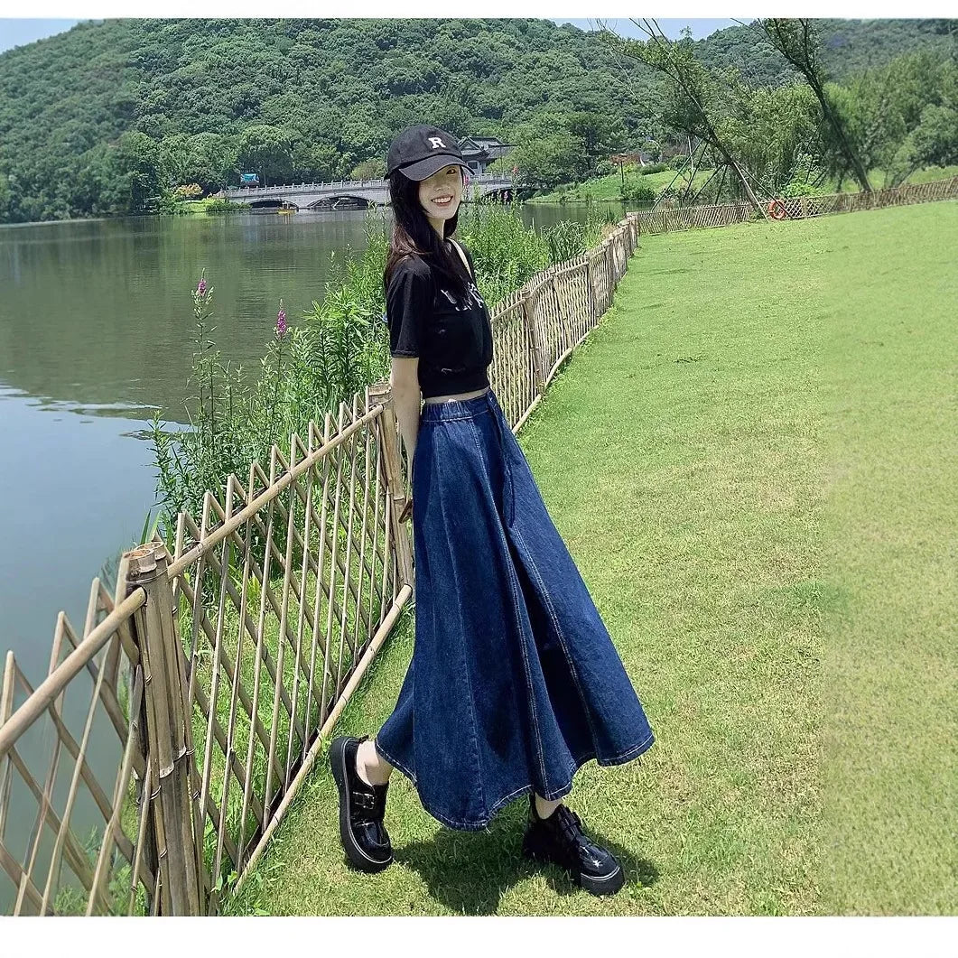 Retro High Waist Midi Denim Skirt Fashionable A- Line Umbrella Skirt Conceals Hip Slimming Drapey Style for Spring Season