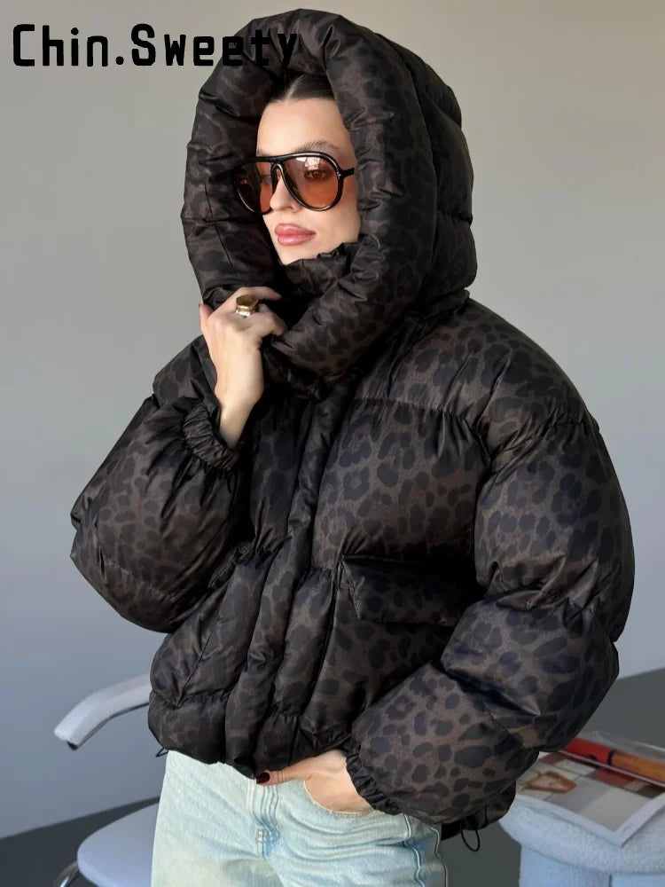 Casual Leopard Print Hooded Puffer Jacket Women Stand Collar Zipper Short Puffy Coat 2025 Winter Lady Street Warm Outerwears New
