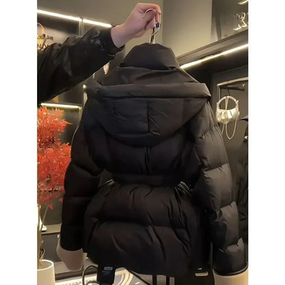 2026 Winter Women's Clothing Design Feels Slim Waist Coat Cotton-Padded Female New Fashion Joker Jacket Warm Cold Overwear