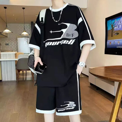Completo estivo da uomo taglie S-6XL, nuovo set di tendenza a due pezzi, maglietta e pantaloncini in stile coreano, abbigliamento firmato da uomo.