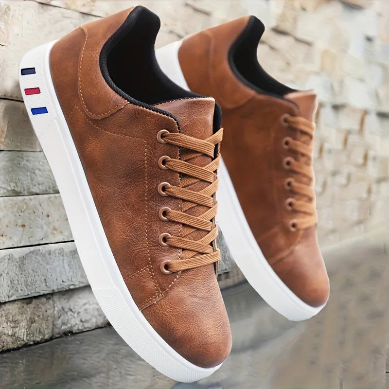 Sneakers vulcanizzate nere da uomo, scarpe basse comode con lacci, Zapatillas Hombre, sneakers alla moda autunno/primavera, taglie forti 39-48