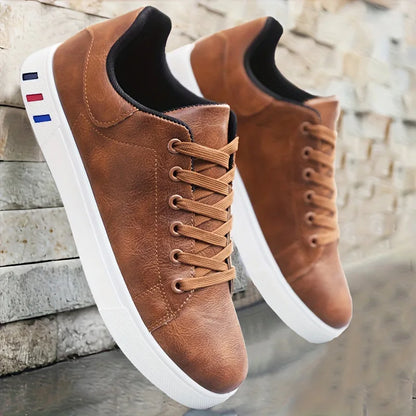 Sneakers vulcanizzate nere da uomo, scarpe basse comode con lacci, Zapatillas Hombre, sneakers alla moda autunno/primavera, taglie forti 39-48