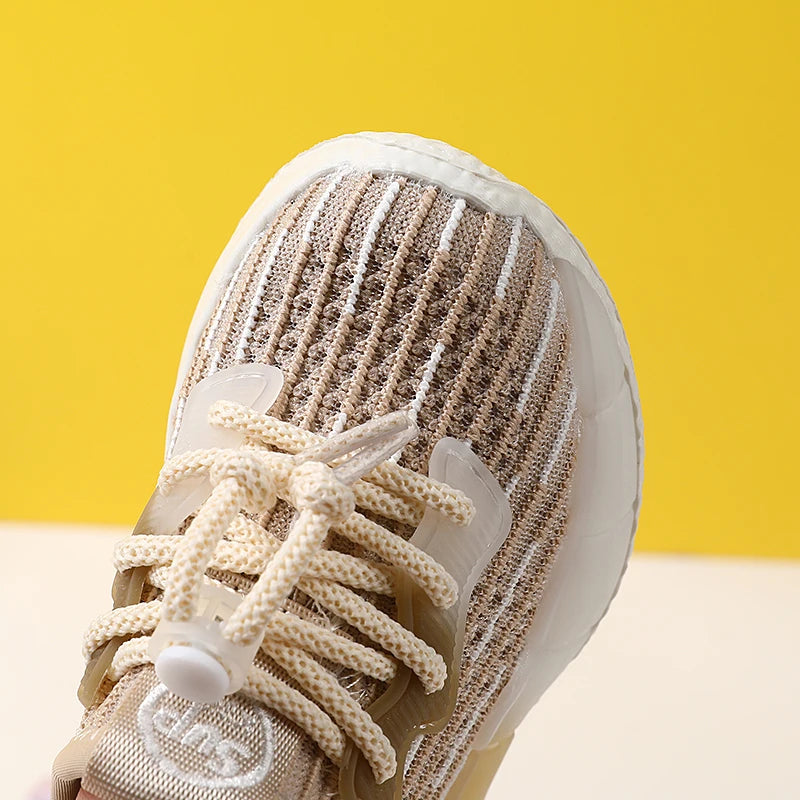 2024 Nuove scarpe primaverili per bambini, suola leggera, traspiranti, scarpe sportive per bambini, morbide, da esterno, da tennis, alla moda, per bambine e bambini, sneakers 15-25
