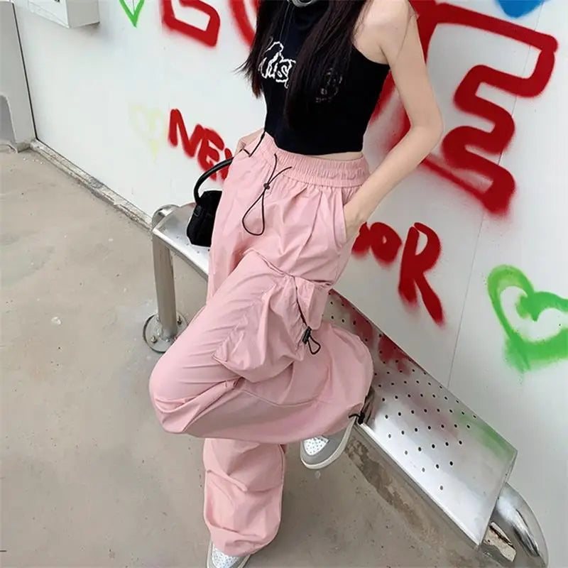 Pantaloni neri da donna stile Y2K Parachute, stile hippie streetwear, con tasche oversize, pantaloni cargo, gamba larga, stile Harajuku.