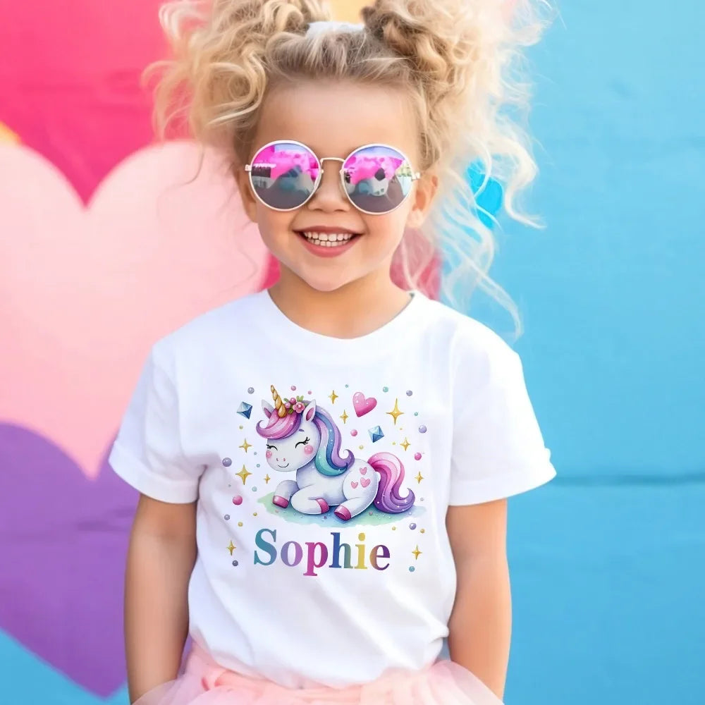 Maglietta personalizzata con unicorno e nome per bambine, maglietta Wild per bambini, maglietta estiva per bambini, abbigliamento per bambini, top a maniche corte per neonati.