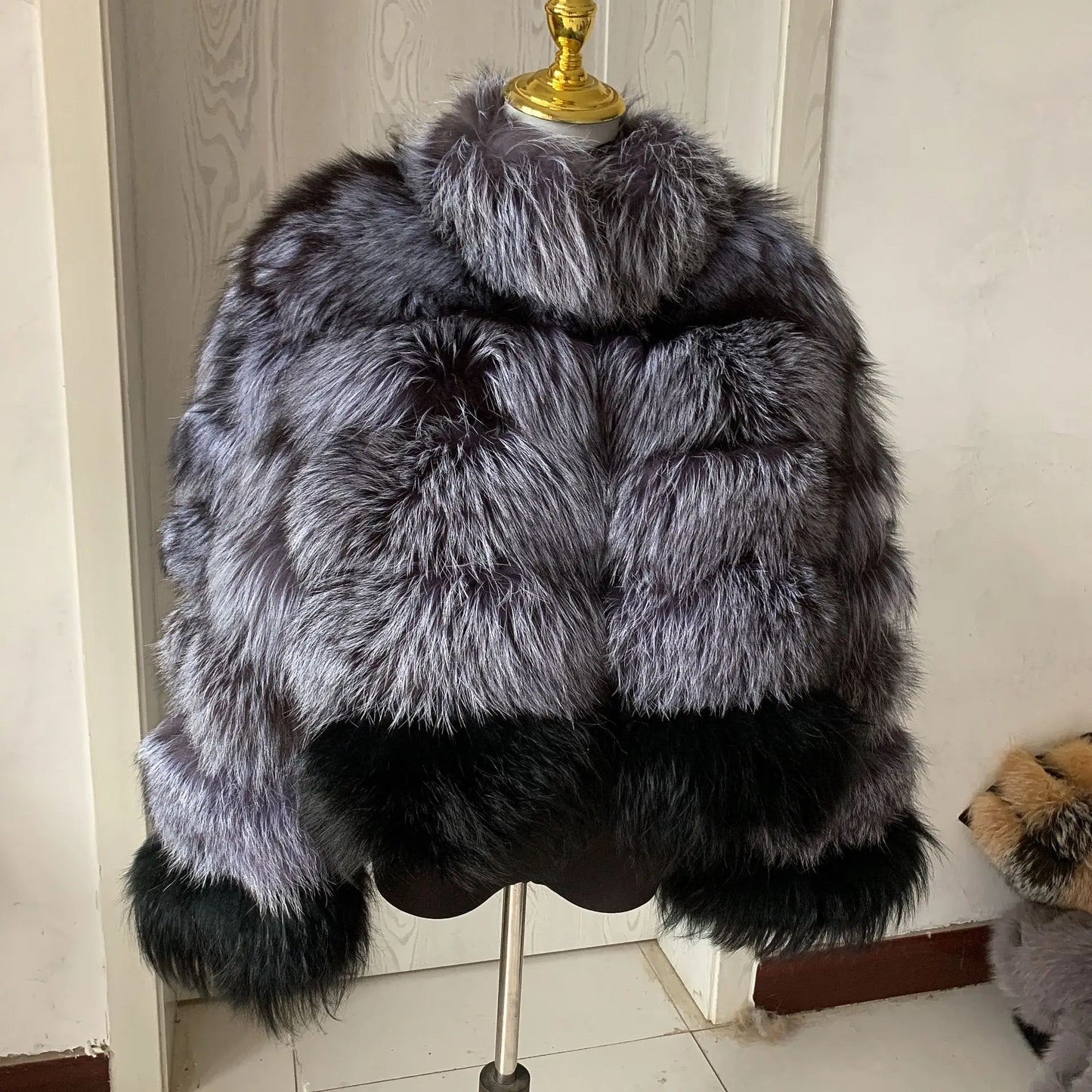 Nuovo cappotto invernale in pelliccia naturale da donna alla moda, con collo misto in volpe argentata, di alta qualità, in vera pelliccia, di lusso da donna