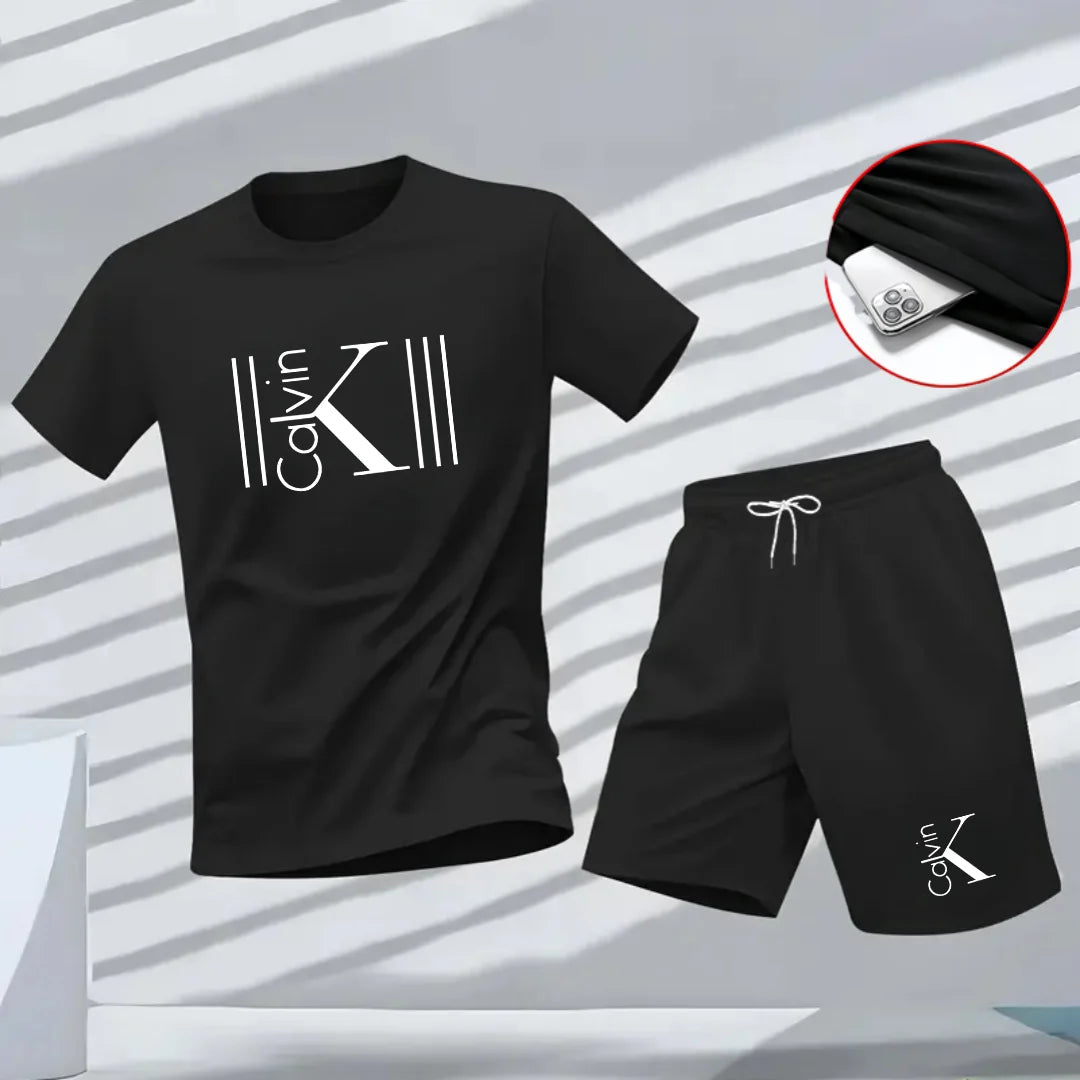 Nuovo completo sportivo estivo da uomo, composto da t-shirt a maniche corte e pantaloncini, traspirante e ad asciugatura rapida, ideale per il tempo libero.