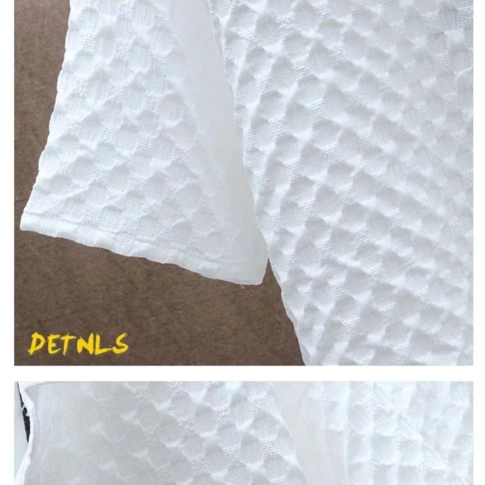 Completo da uomo di alta qualità in seta ghiaccio a quadri, composto da camicia a maniche corte con risvolto e pantaloncini, due pezzi per uomo, abbigliamento casual oversize di lusso coreano.