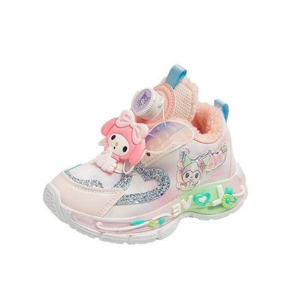 Scarpe da ginnastica Sanrios per bambine My Melody, stivali invernali in cotone, nuovo stile, scarpe sportive casual alla moda con cartoni animati, scarpe in cotone carine e kawaii per bambini.