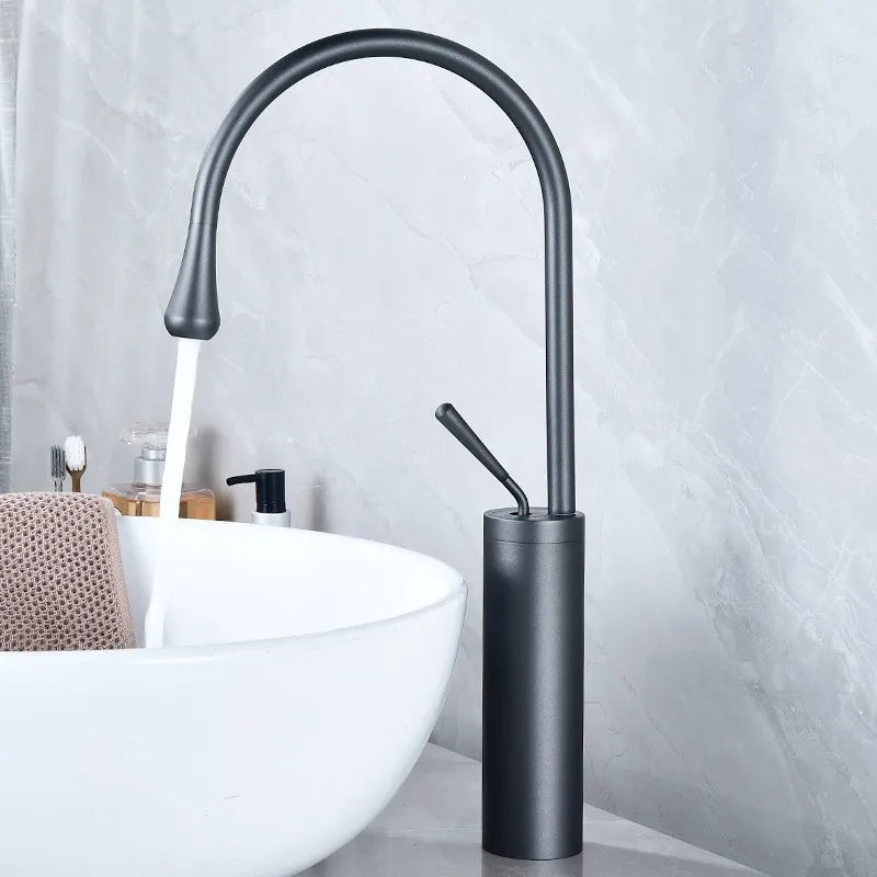 Kitchen brass Faucet Pull Out Stream Sprayer Deck Mounted Matte Black Mixer Tap 360 Degree Rotation  Kitchen Sink Hot Cold Taps