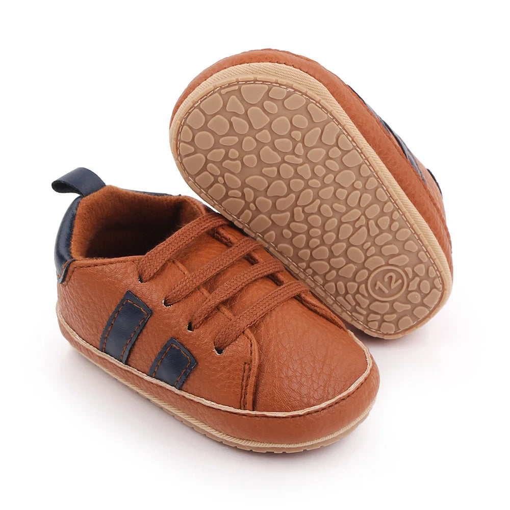 Scarpe casual per neonati per primavera e autunno, suola in TPR antiscivolo, PU di alta qualità, molto richieste, ampia scelta, nuova moda per neonati 2023