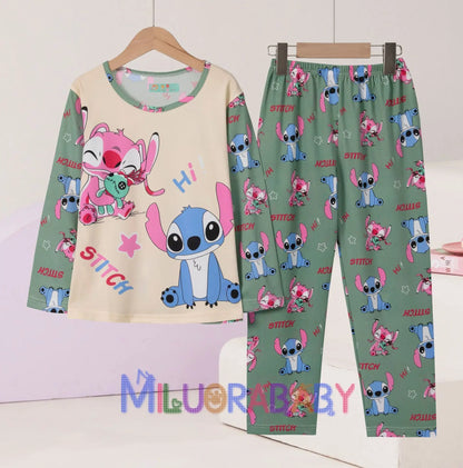 Pigiama per bambini dai 2 ai 14 anni, completo a maniche lunghe per primavera e autunno, set pigiama per bambini con motivo a cartoni animati Stitch, abbigliamento da casa comodo e casual per ragazzi e ragazze.
